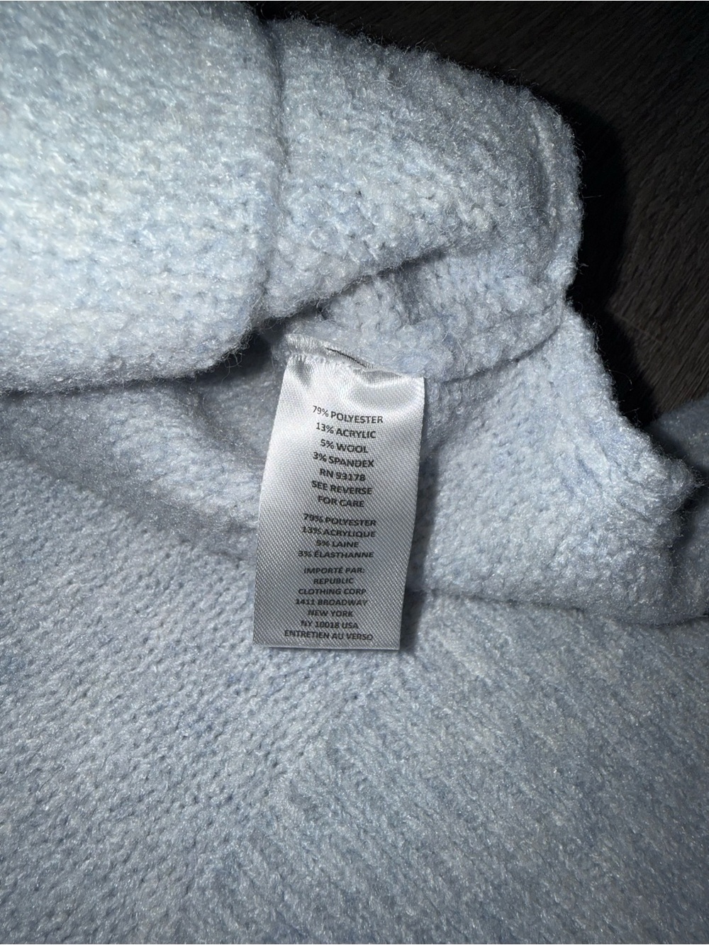 Elie Tahari - Grey Crewneck Sweater with Front Patch Pockets - Large - Picture 3 of 6